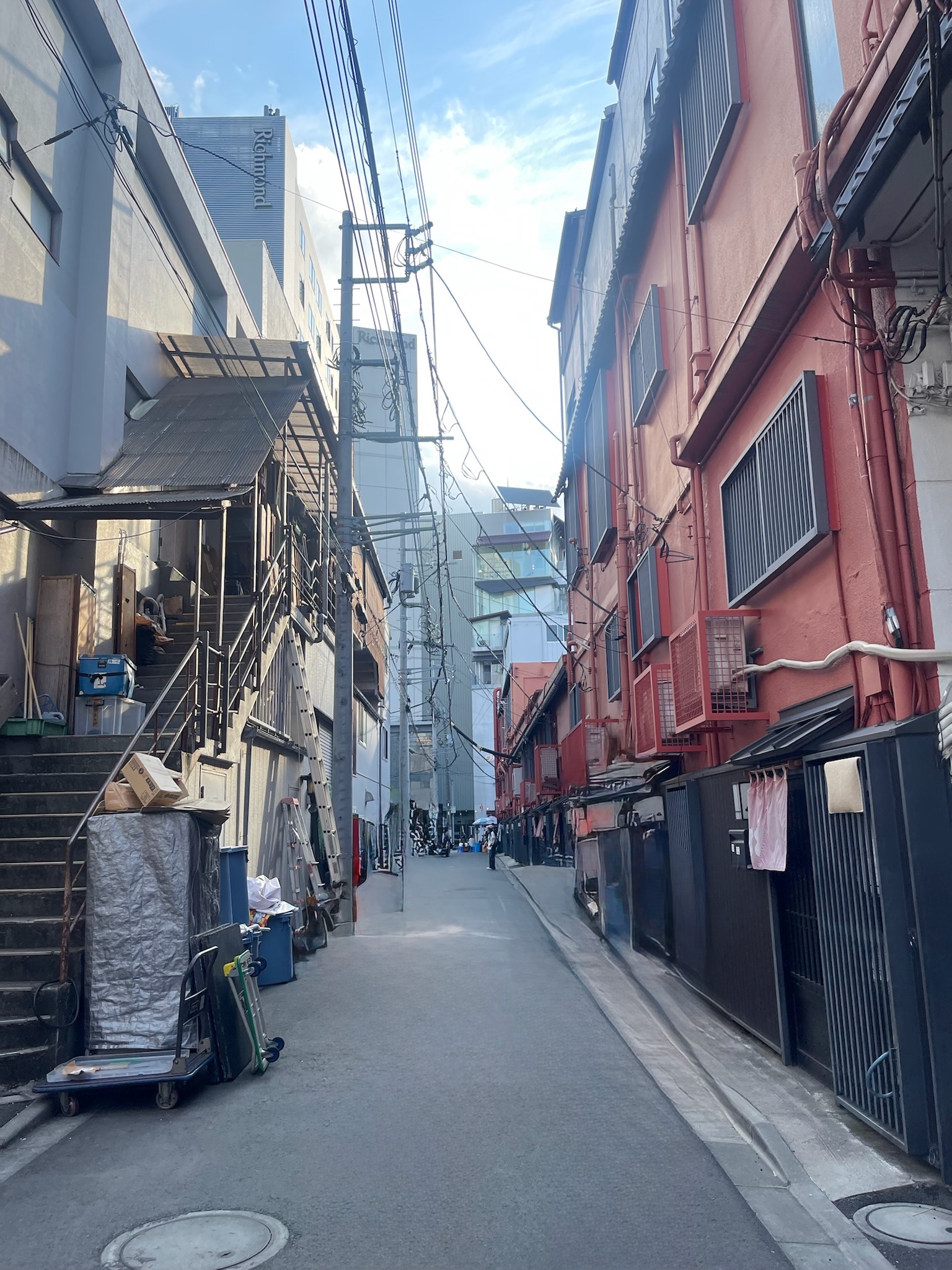 A quiet Tokyo back street